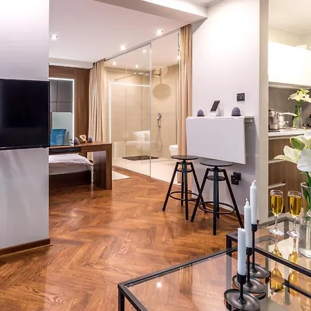 Onyx Luxury